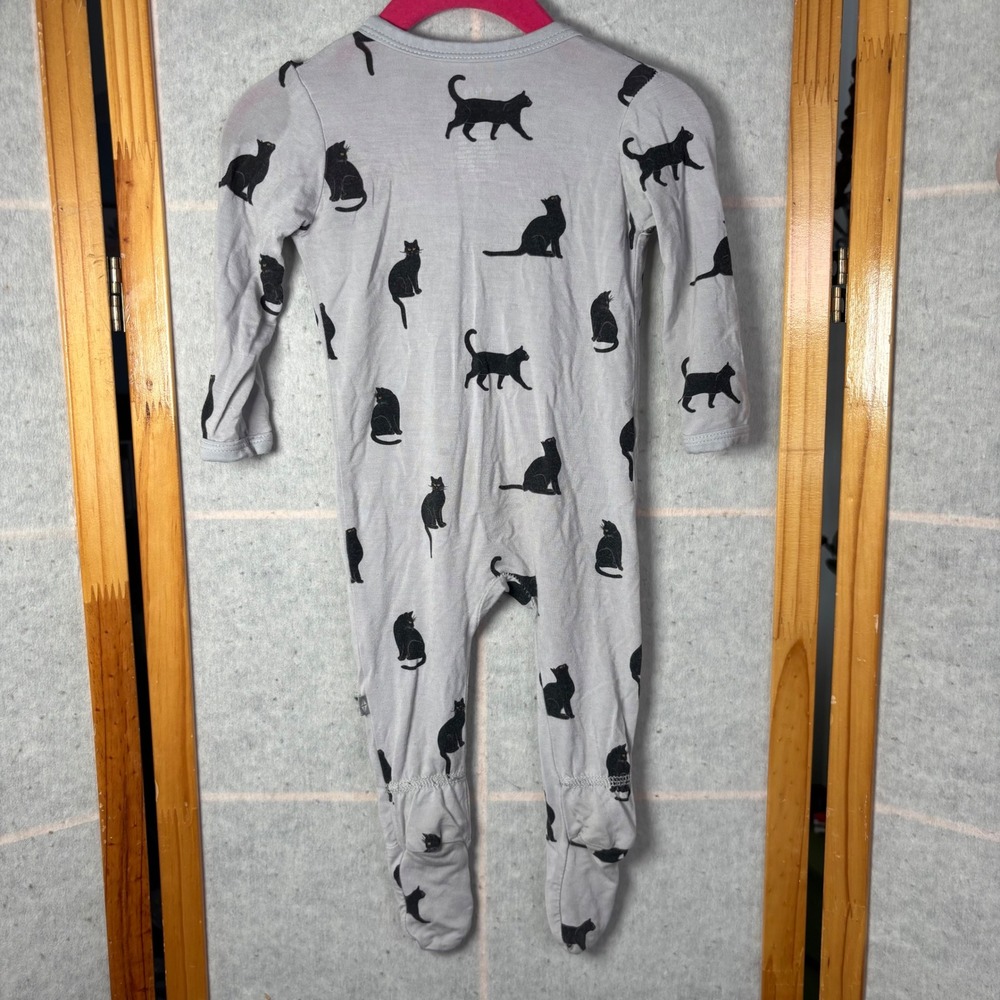Kyte Baby Footie Pajamas 3-6M Grey Black Cat Bamboo Rayon Zipper Sleepwear - Picture 7 of 9